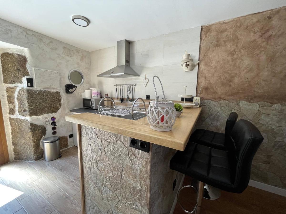 Apartament El Bosque De Los Romanos Puerto de Béjar Zewnętrze zdjęcie