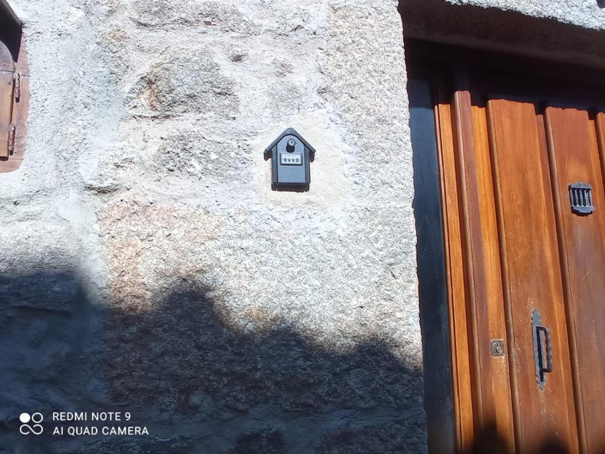 Apartament El Bosque De Los Romanos Puerto de Béjar Zewnętrze zdjęcie